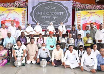 आनंद दरबारमध्ये २५० अंधजणांचा सन्मान