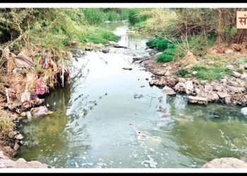 ओढ्यातील अतिक्रमण वेळीच न हटवल्याने थेऊरमध्ये महापूर