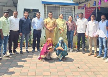 बतावणी करून मंगळसुत्र चोरणाऱ्या दोन महिला जेरबंद