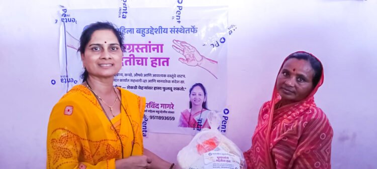 पूरग्रस्तांसाठी समर्थ महिला बहुउद्देशीय संस्था, पुणे यांचा मदतीचा हात 1 25 10 25 2