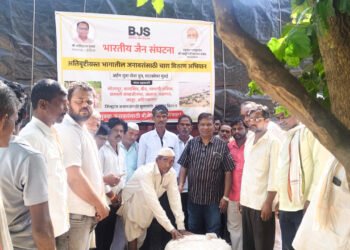 भारतीय जैन संघटनेकडून पूरग्रस्तांसाठी मानवसेवा व गोसेवा