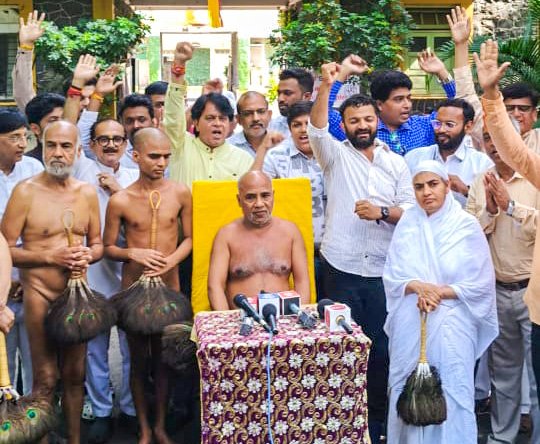 एच.एन.डी. जैन बोर्डिंग जमीन प्रकरणात ऐतिहासिक विजय 1 WhatsApp Image 2025 10 30 at 5.31.43 PM