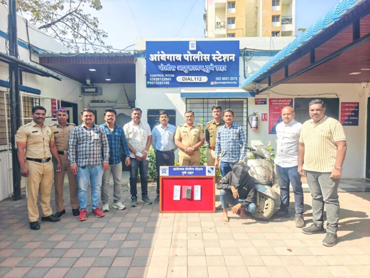 चैन स्नॅचिंग करणारा रेकॉर्डवरील गुन्हेगार जेरबंद 1 02 12 25 3