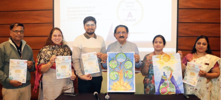 मोबाईलचा वापर ‘स्मार्ट’ हवा : अतिरेकाने दुष्परिणाम 1 13 12 25 11