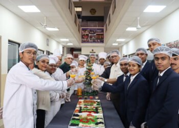 सूर्यदत्त हॉटेल मॅनेजमेंटचा ‘मेक द केक’ अभिनव उपक्रम