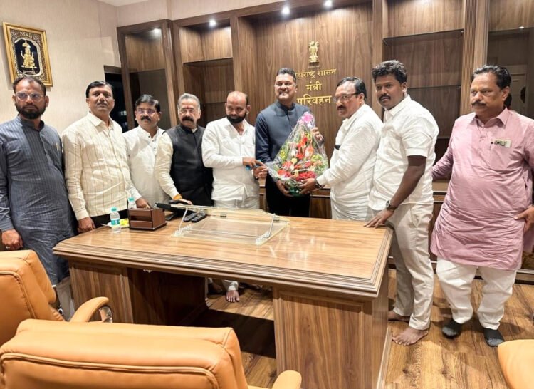 संयोगिता गाढवे यांची नगराध्यक्षपदी निवड : मंत्रालयात सन्मान सोहळा 1 24 12 25 1