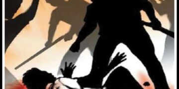 तरुणावर तीक्ष्ण हत्याराने वार करून जीवे मारण्याचा प्रयत्न