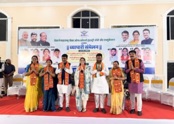 मार्केटयार्ड येथे भाजप उमेदवारांच्या प्रचारार्थ व्यापारी मेळावा उत्साहात संपन्न