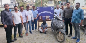 खरेदीच्या बहाण्याने महिलेचे दागिने चोरणारा जेरबंद