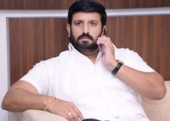 नीलेश घायवळ टोळीतील ९ गुन्हेगारांवर ६,४५५ पानांचे दोषारोपपत्र दाखल