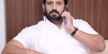 नीलेश घायवळ टोळीतील ९ गुन्हेगारांवर ६,४५५ पानांचे दोषारोपपत्र दाखल