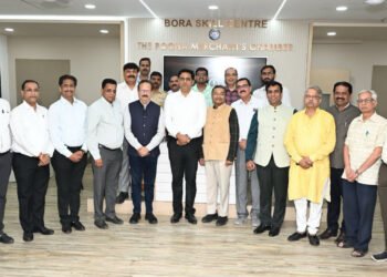 नागरिकच होणार ‘वाहतूक पोलीस’ : पुणे ट्रॅफिक अॅपमुळे नियमभंगावर थेट कारवाई 8 नागरिकच होणार ‘वाहतूक पोलीस’ : पुणे ट्रॅफिक अॅपमुळे नियमभंगावर थेट कारवाई