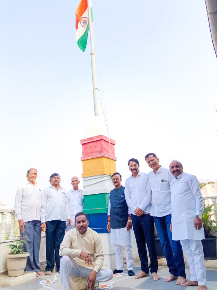 आनंद दरबारच्या प्रांगणात ७७ वा प्रजासत्ताक दिन उत्साहात साजरा 1 28 1 26 1