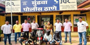 दुकानात शिरुन तोडफोड करणारे चौघे मुंढवा पोलिसांच्या ताब्यात