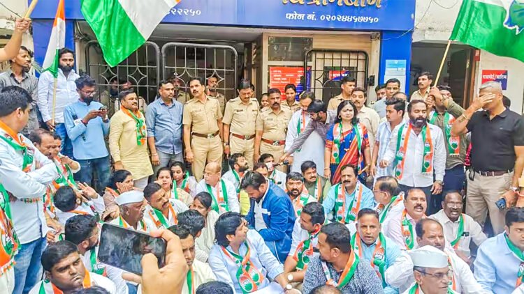 भाजप, काँग्रेस शहराध्यक्षांसह कार्यकर्त्यांवर गुन्हे दाखल 1 16 02 26 3