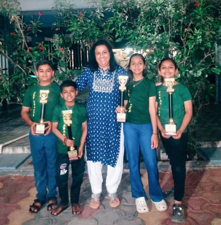Abacus Academy राज्यस्तरीय स्पर्धेत बार्शीच्या जयश्री अबॅकसचा चमकदार यश 1 18 2 26 9