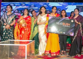 भूम येथे खेळ खेळूया, बक्षीस जिंकुया कार्यक्रम रंगला