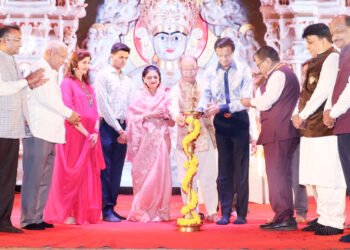 नाट्यातून महावीरांच्या जीवनप्रवासाचा अद्भुत अनुभव