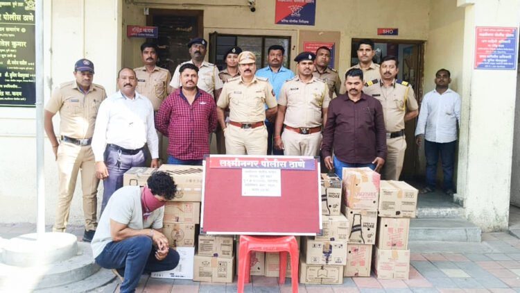 स्कॉर्पिओ कारमधून विदेशी दारूची वाहतूक 1 14 4 26 1