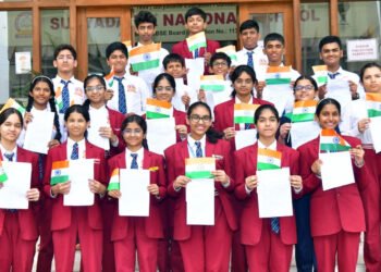 वैश्विक शांततेसाठी विद्यार्थ्यांचा आवाज, पंतप्रधानांना निवेदन